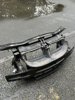 BMW Radiator Support