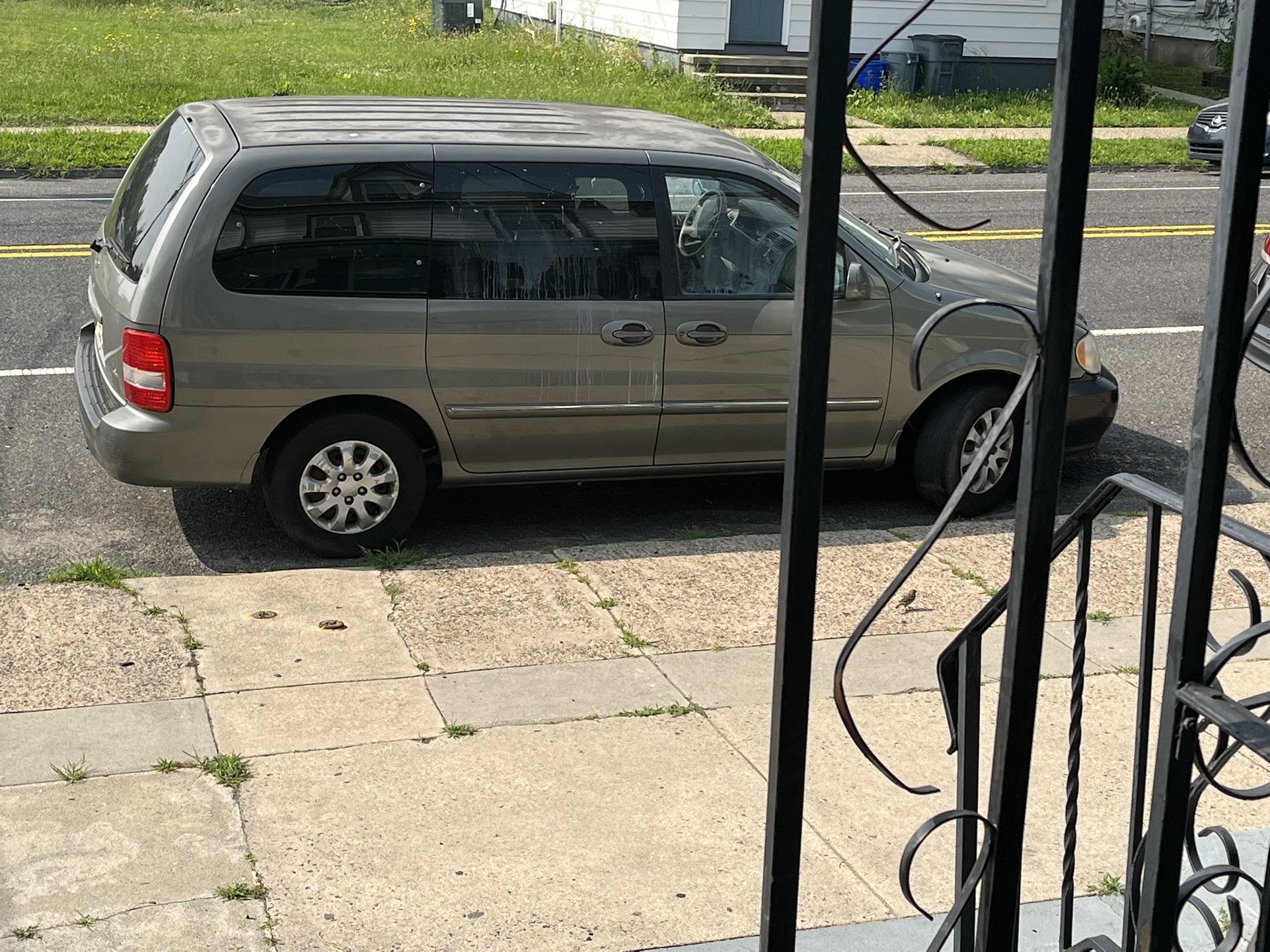2005 KIA Sedona