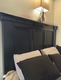 Queen size bed frame