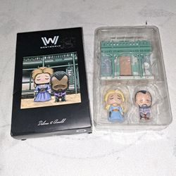 Brand New Westworld Artist Series Dolores And Arnold Collectable