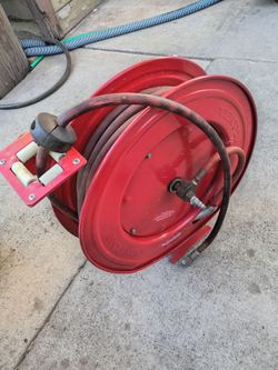 Carrete y manguera