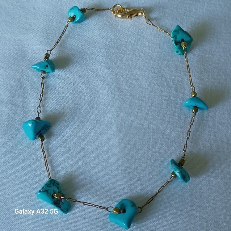 Vtg.Dainty 18kt. Gold Plated Turquoise Stones Bracelet