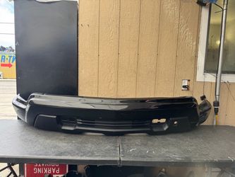 2022 2023 2024 CHEVROLET SILVERADO 1500 FRONT BUMPER COVER OEM UUSED