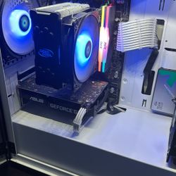 White Gaming Pc