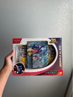 Pokémon Tading Card Game: 30th Celebration Greninja ex Box