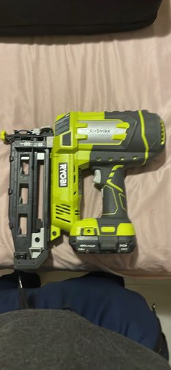 Ryobi 16 Gauge Nail Gun