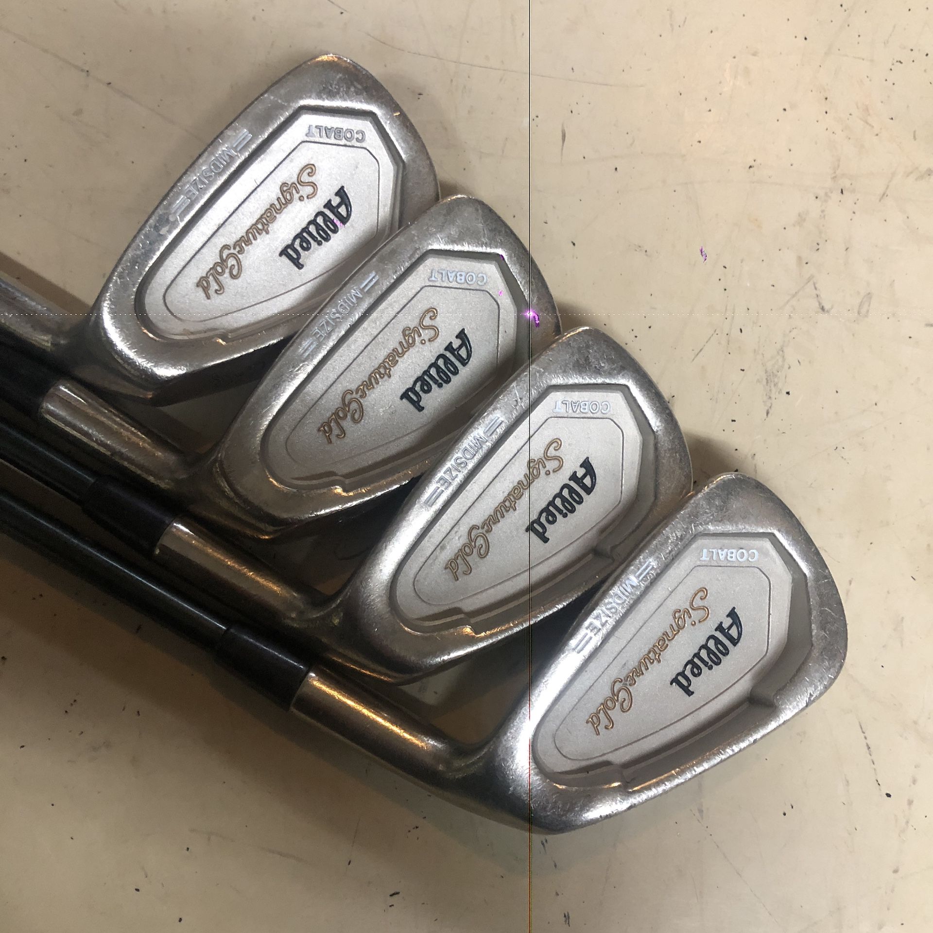 Allied Signature Golf Irons Midsize Cobalt (4)