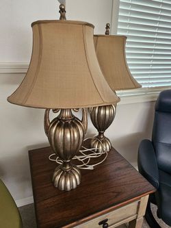 Lamp set 30" tall, taupe/ greige"