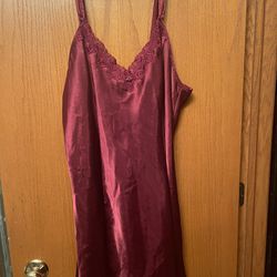Woman’s silky Nightgown With Robe