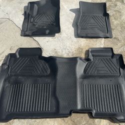 Chevy Silverado rubber mats