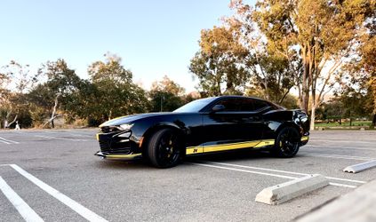 2020 Chevy Camaro 2SS LT1 coupe