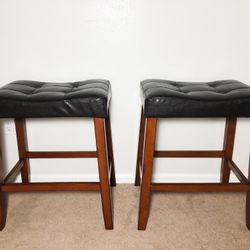 2 Very Nice Espresso Dark Brown Pub Height Stools