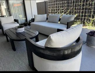 OUTDOOR PATIO SET