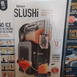 Ninja SLUSHi Professional Frozen Drink Maker 88oz vessel 7 servings Per Batch