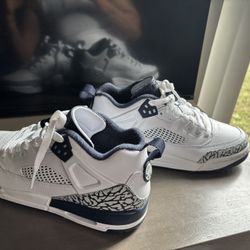 Jordan Spizike Low