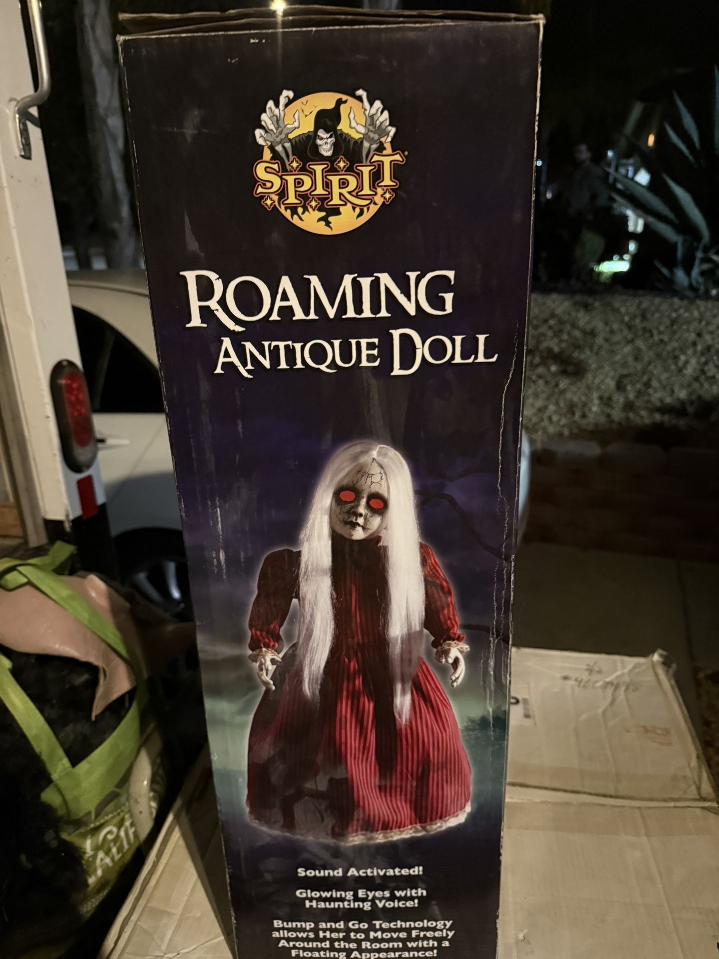 Halloween Roaming Antique Doll 