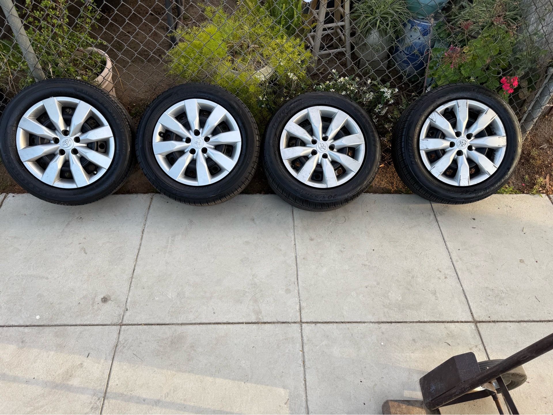 Toyota Corolla wheels