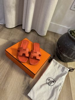 Hermes Oran Sandal (authentic) 35 1/2