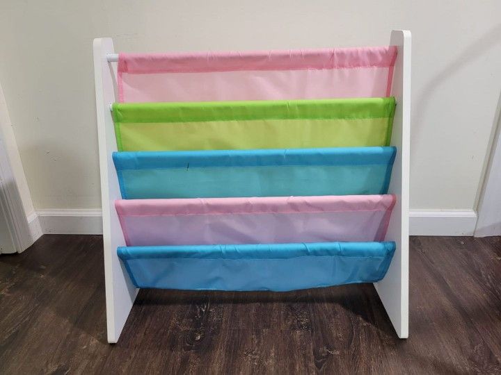 Kids Bookshelf