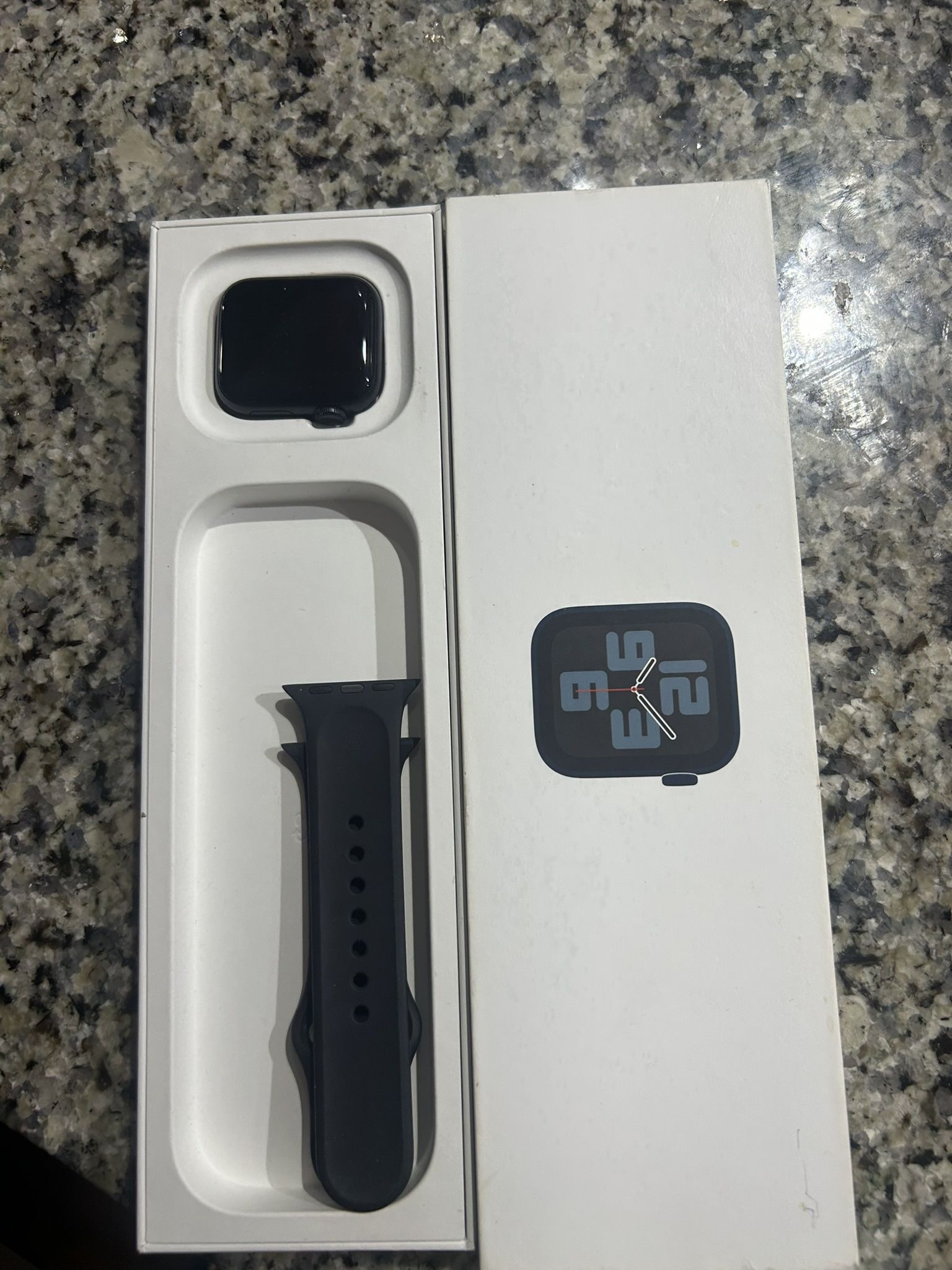 Apple Watch SE (Gen 2)