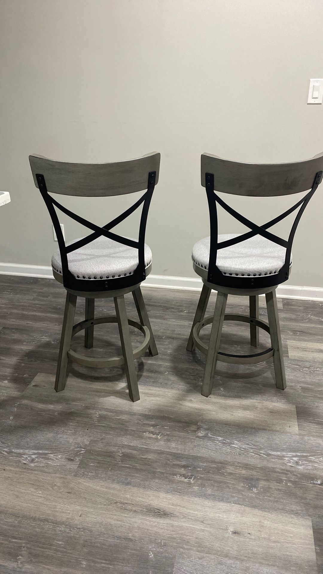 High Chairs For Breakfast Bar