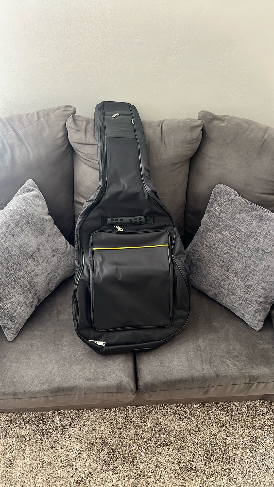Acoustic Guitar Case 39-41 Inch