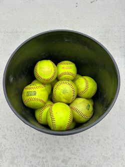 Softballs 11inch for 10u
