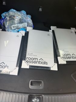 3 12x18 poster frames