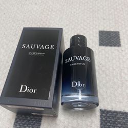 Dior Sauvage Eau De Perfum