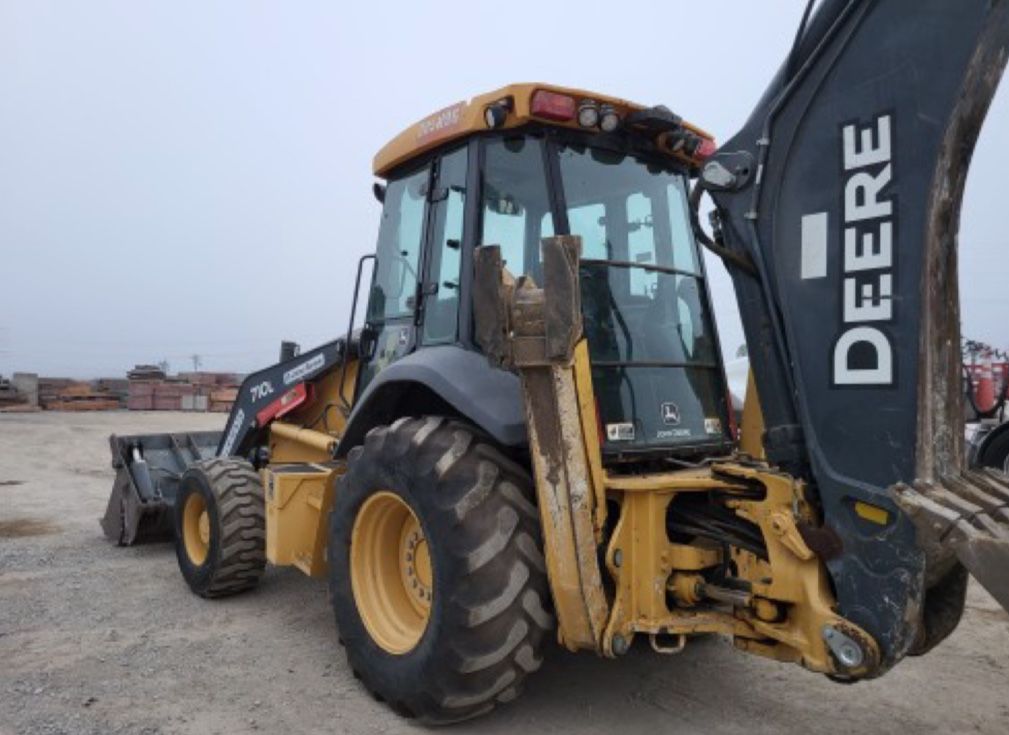 John Deere 710L Backhoe - Enclosed Cab