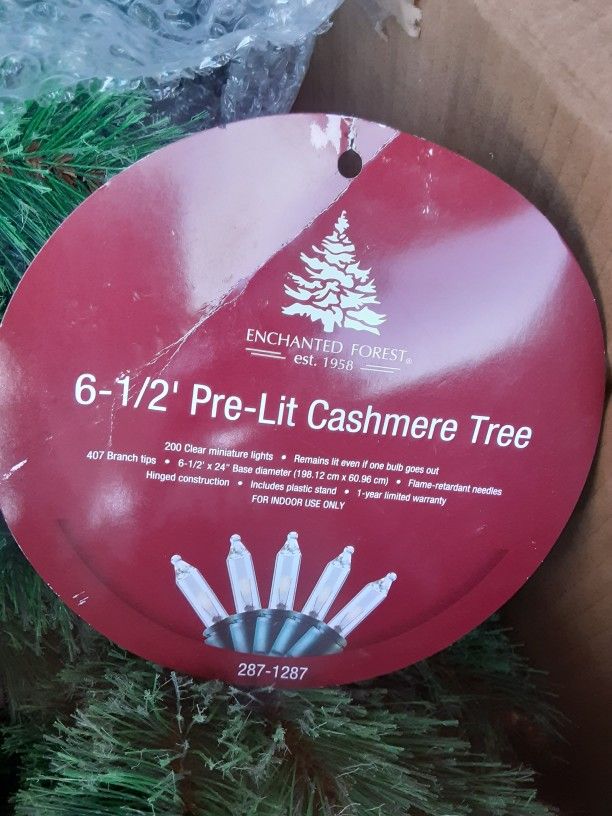 6.5 FT Pre-lite Christmas Tree