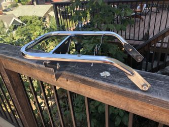 Harley Davidson Road King tour pack mount.