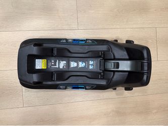 Nuna Pipa RELX infant car seat base