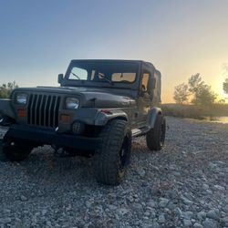 Jeep Wrangler 