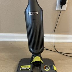 Shark Cordless Vacuum Mop