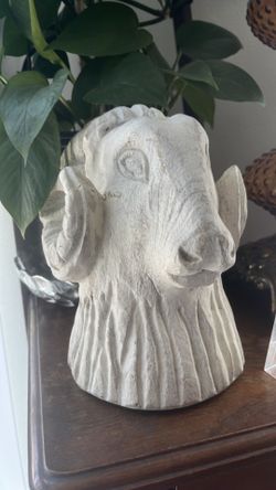 Pair of decorative rams