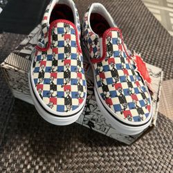 Kids New Vans Shoes Size 3.5