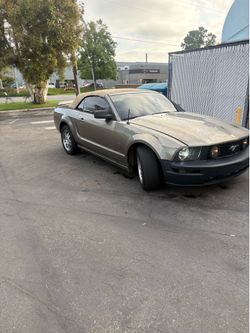 2005 Ford Mustang