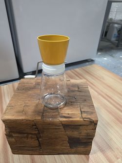 Manual Nut Grinder with Glass Jar