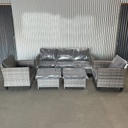 Outdoor Patio Furniture Set