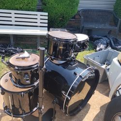Sound Persicioun Black Professional Drum Set