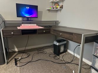 Desk