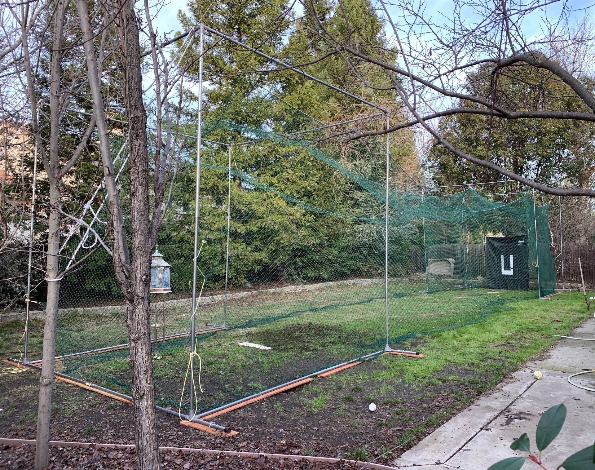 jugs batting cage / pitching cage