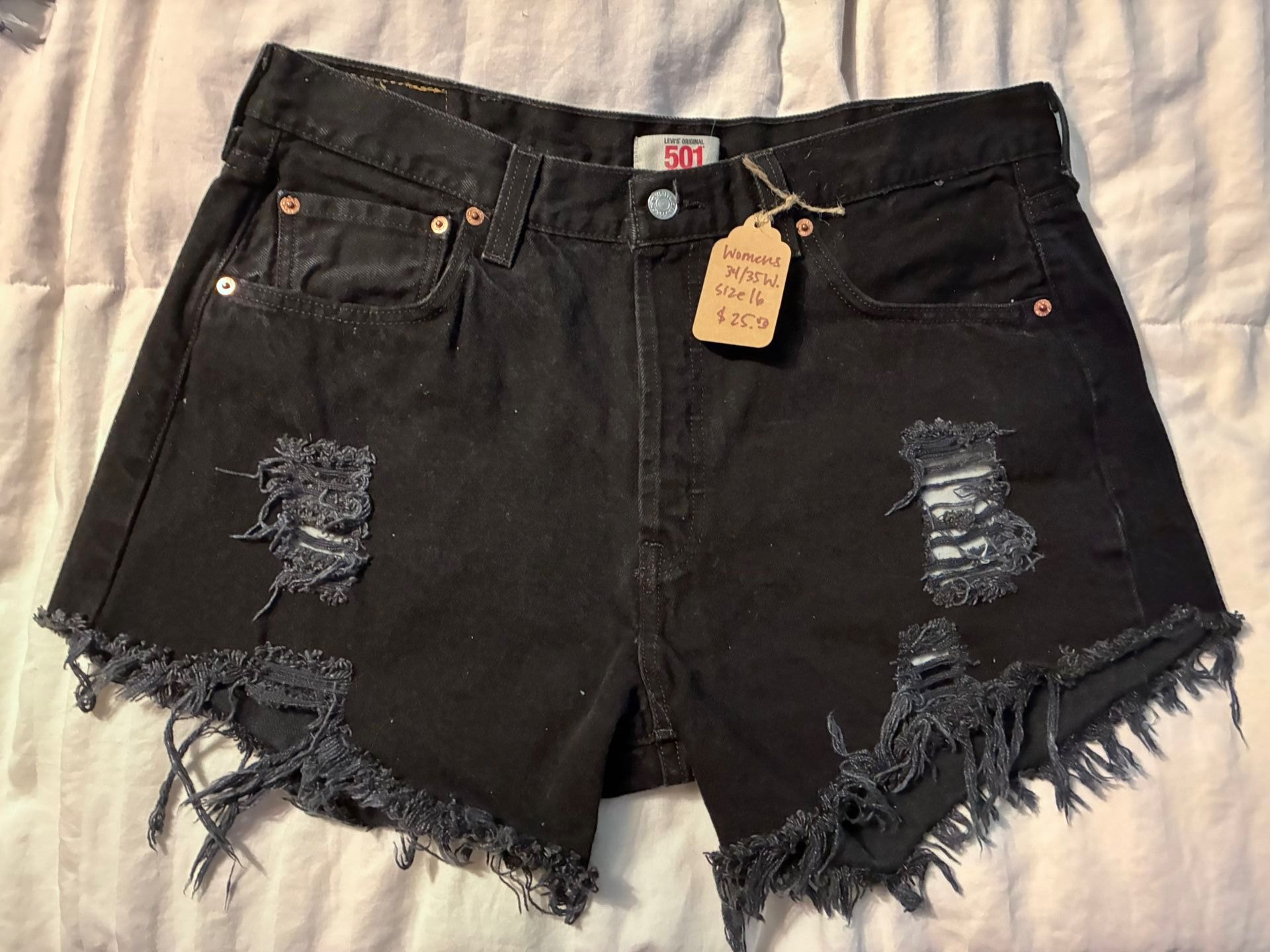 Levi’s 501 Cut Offs
