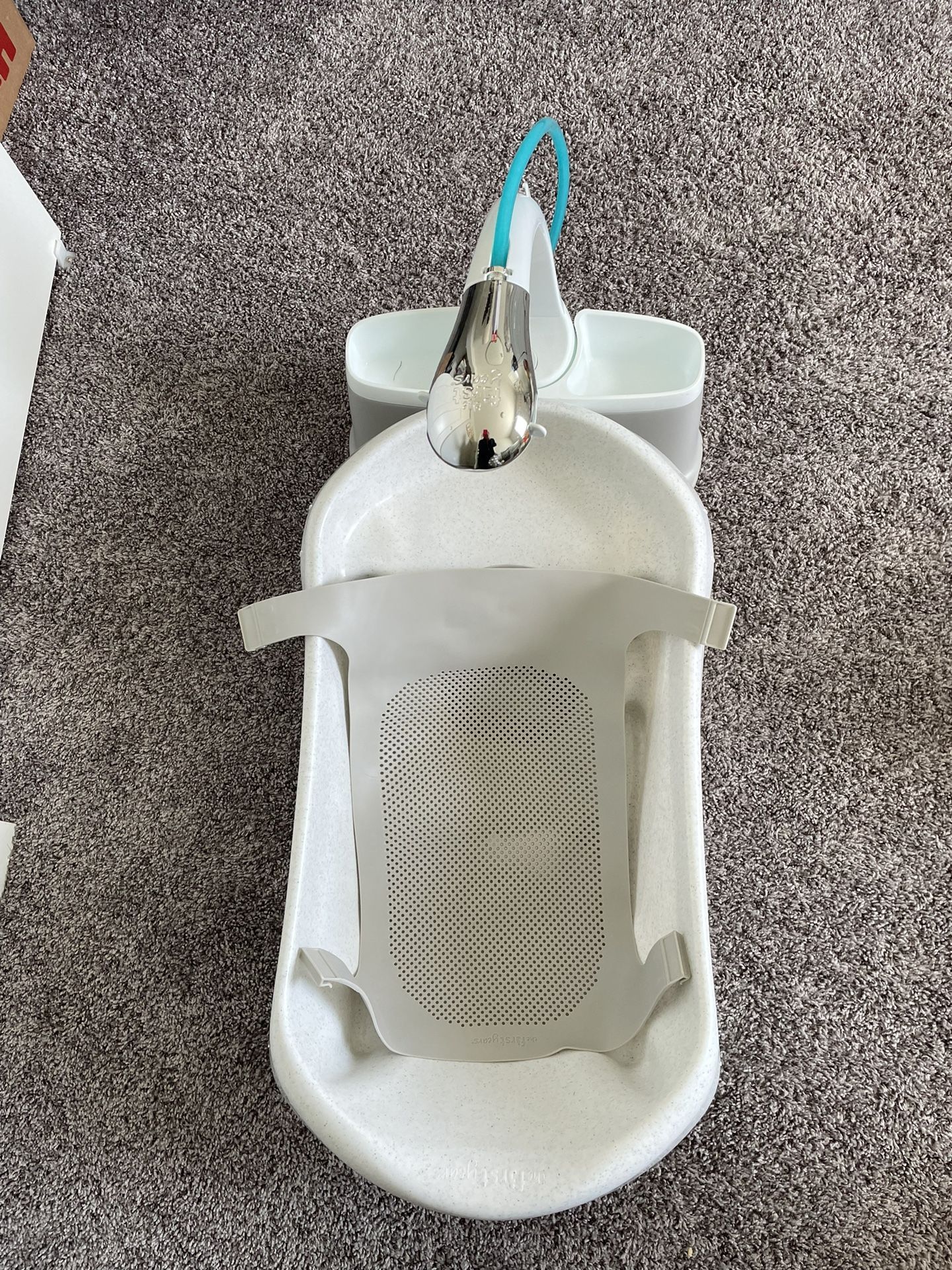 Rain Shower Baby Spa and Tub