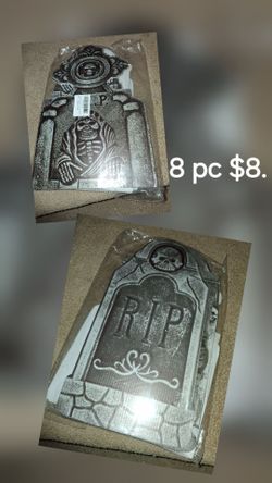 Corrugated plastic tombstone
