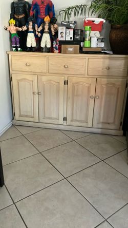 Dresser