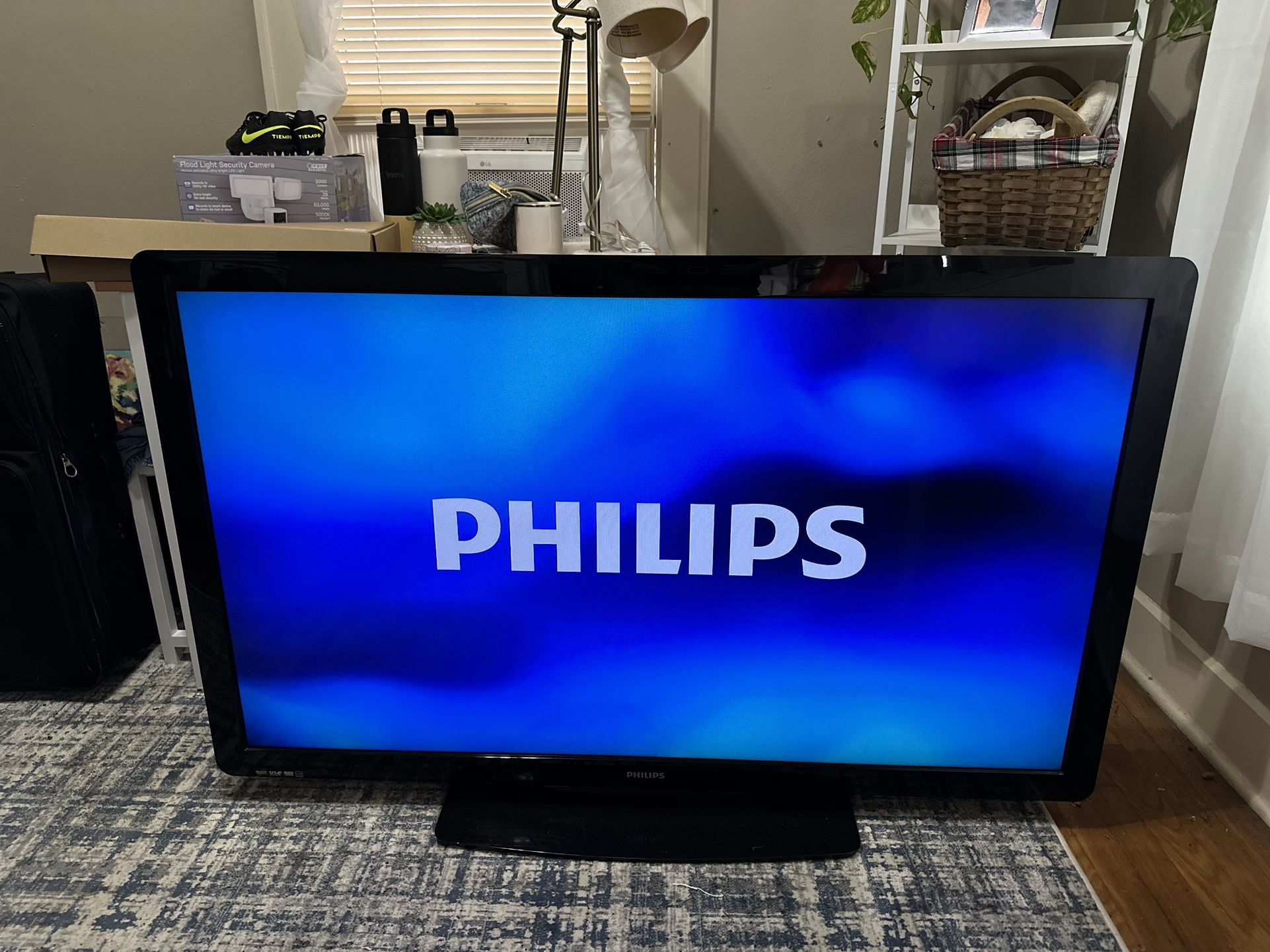 Phillips Tv 55 Inch Works Well