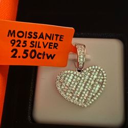 Womens Moissanite Heart Pendant