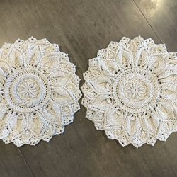 Handmade Crochet Placemats – Elegant Ivory Floral Lace (Set of 2)